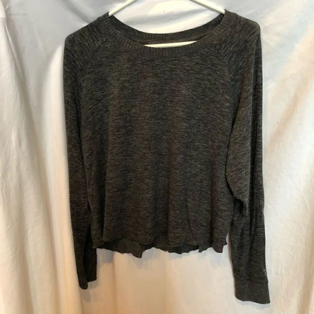 Live Love Dream Sweater Black and Gray Medium